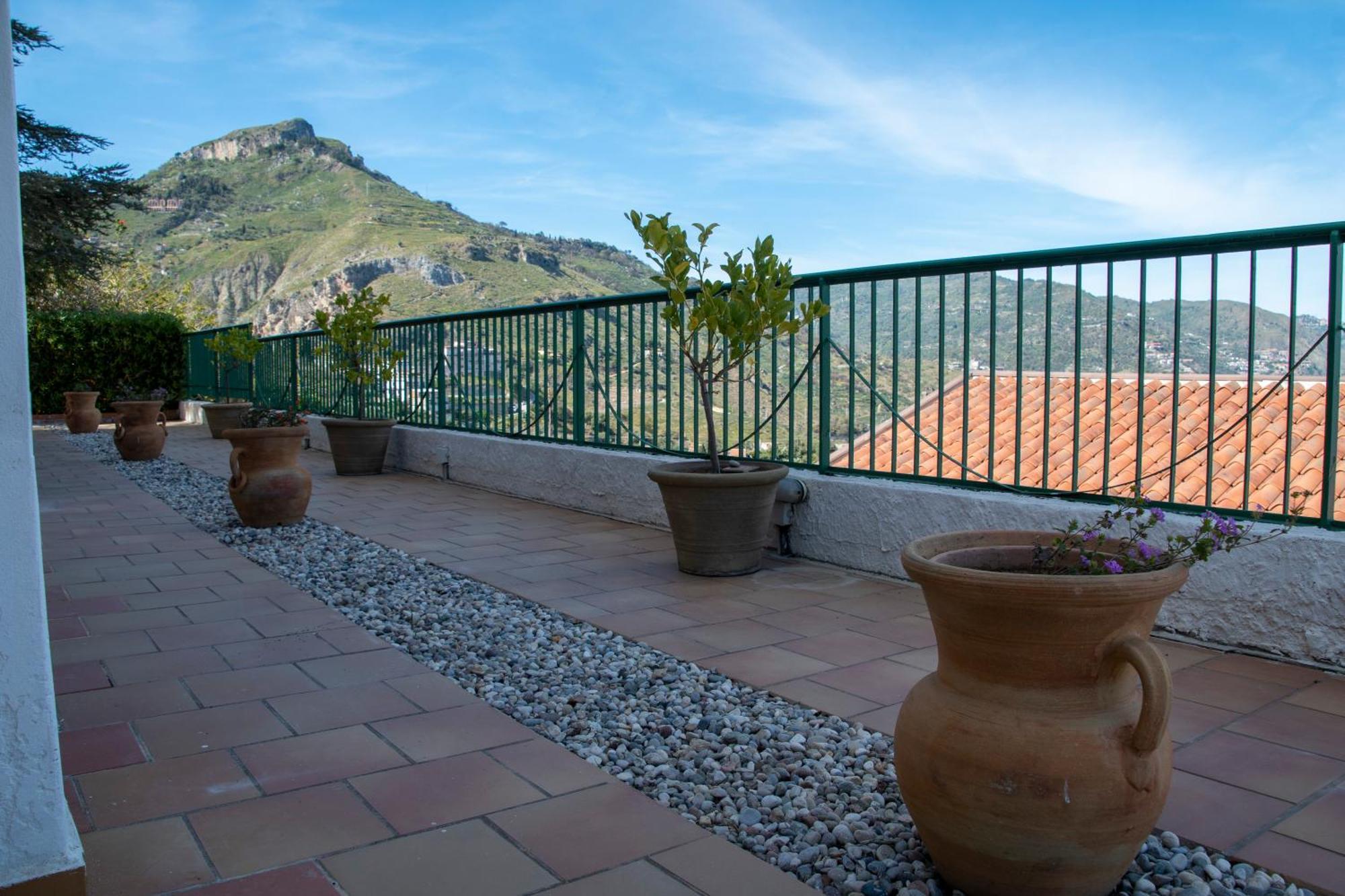 Taormina Holiday Apartment מראה חיצוני תמונה